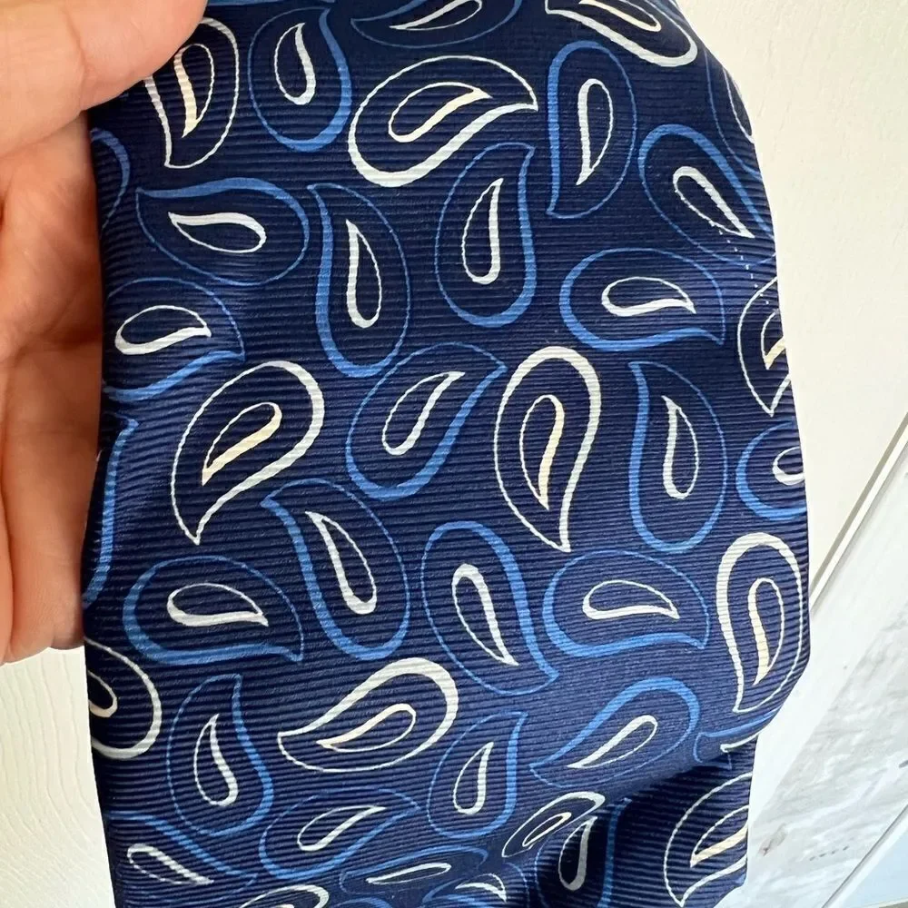 Meeting Street Silk Tie